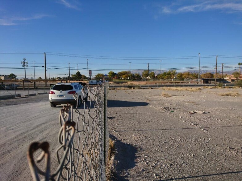More Photos Of Las Vegas Blvd @ N. Lamb BLVD, Las Vegas Land For Sale