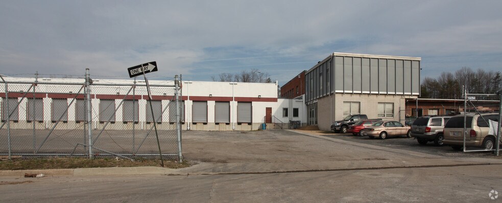 More Photos Of 3200 James St, Baltimore Unknown For Lease