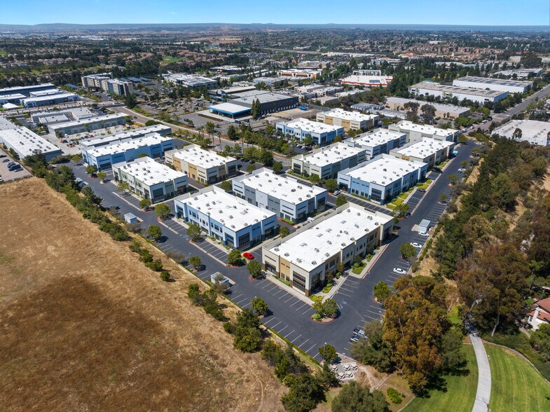 More Photos Of 2560-2566 Catamaran Way, Chula Vista Office For Lease