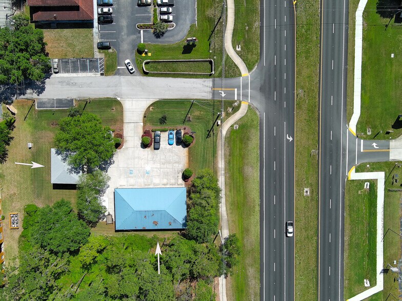 More Photos Of 4720 E Moody Blvd, Bunnell Freestanding For Sale