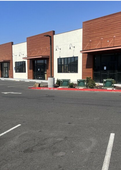 More Photos Of 1951 Walters Rd, Suisun City Service Station For Lease
