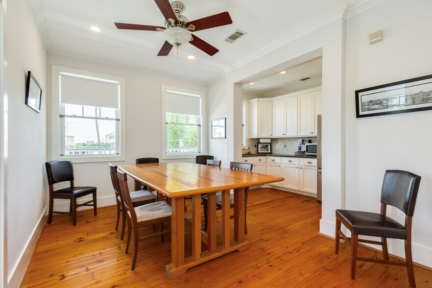 More Photos Of 6402 Stewart Rd, Galveston Office For Sale