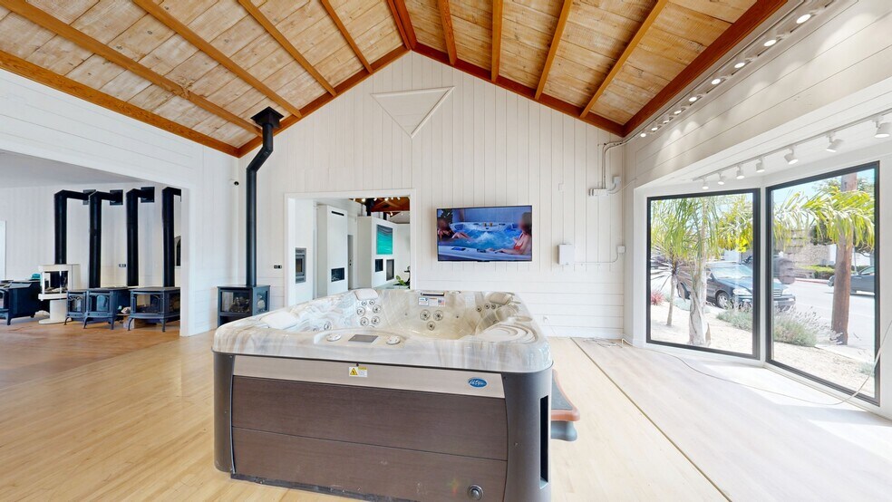 More Photos Of 1111-1115 Water St, Santa Cruz Freestanding For Sale
