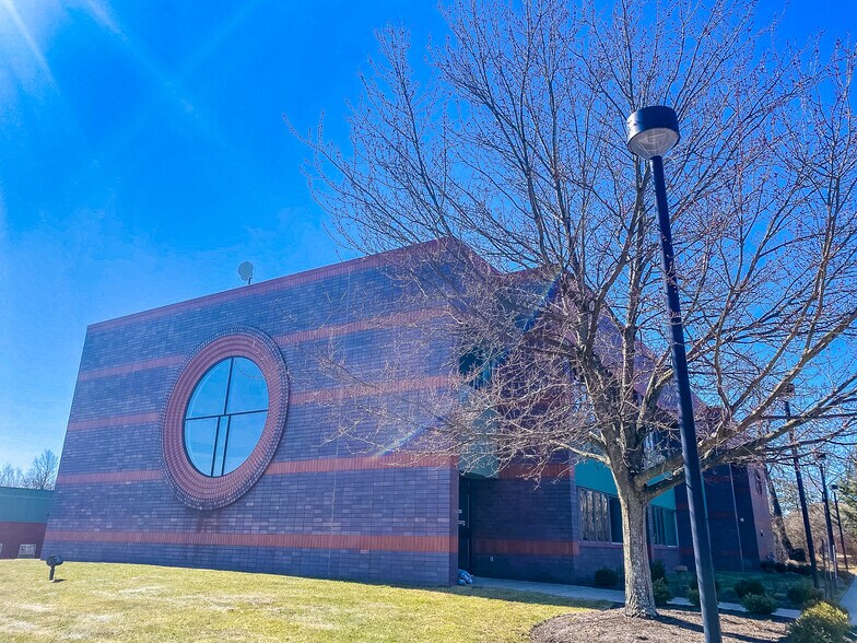 Primary Photo Of 2171 Sandy Dr, State College Flex For Lease