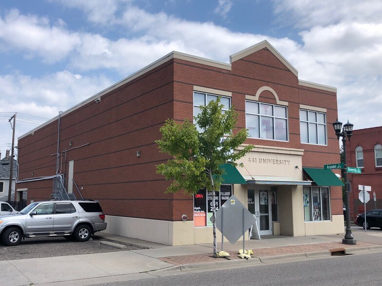 More Photos Of 441 University Ave W, Saint Paul Storefront Retail Office For Lease