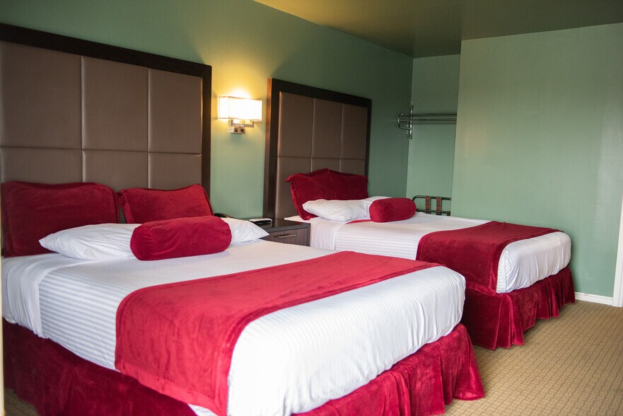 More Photos Of 360 Highway 62 E, Salem Hotel For Sale