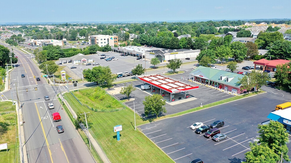 More Photos Of 141 W Main St, Macungie Service Station For Lease