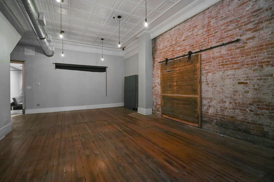More Photos Of 38 E Main St, Shelby Storefront Retail Residential For Sale