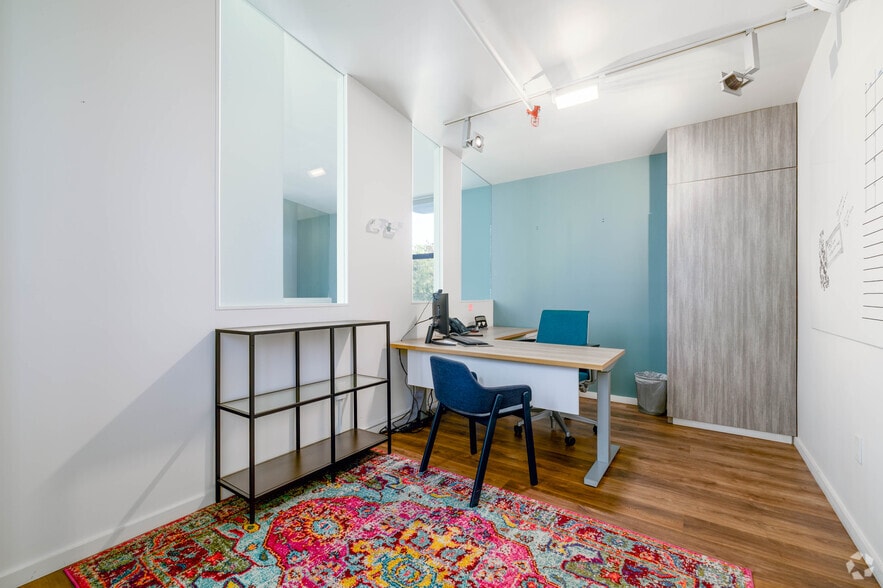 More Photos Of 5285 W Washington Blvd, Los Angeles Loft Creative Space For Sale
