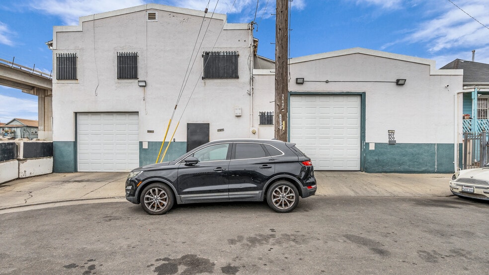 Primary Photo Of 909 53rd Ave, Oakland Warehouse For Sale