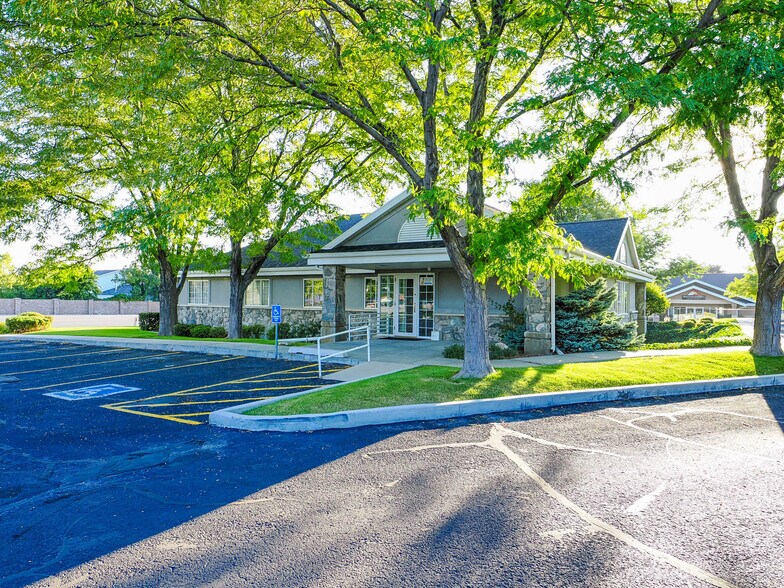 More Photos Of 3105 W 5400 S, Salt Lake City Medical For Sale