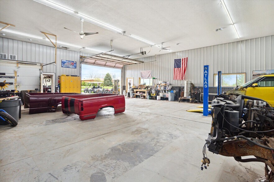 More Photos Of 3159 W Monroe Rd, Alma Freestanding For Sale