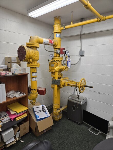 More Photos Of 3970 North Bend Rd, Cincinnati Freestanding For Sale