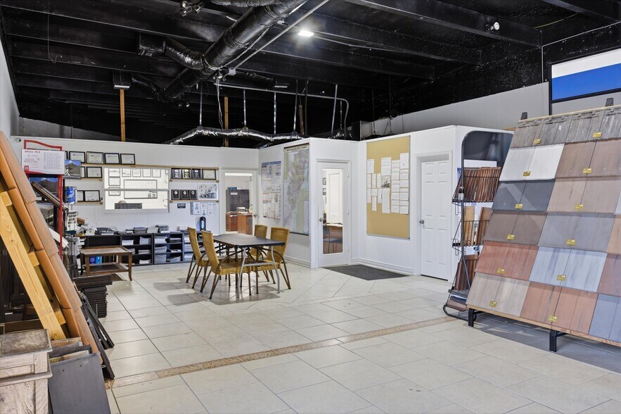 More Photos Of 22790 S Dixie Hwy, Miami Showroom For Lease