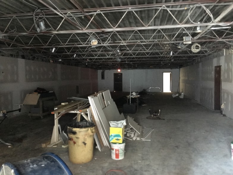 More Photos Of 1815 Millwood Pike, Winchester Restaurant For Sale