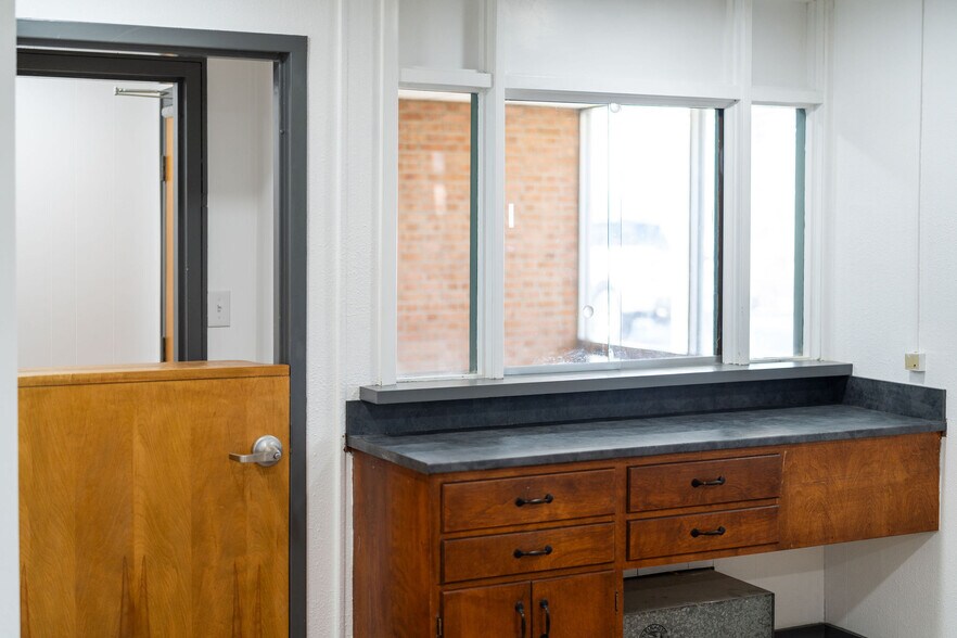 More Photos Of 1305 13th St, Waynesboro Medical For Sale