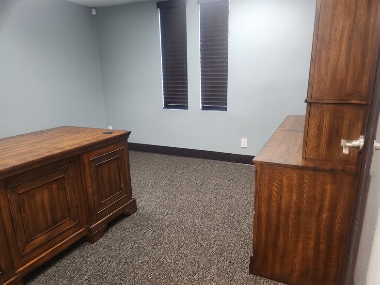 More Photos Of 12838 Central Ave, Chino Office Residential For Lease