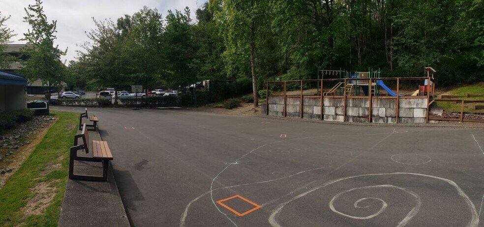 More Photos Of 14601 Interurban Ave S, Tukwila Office For Sale