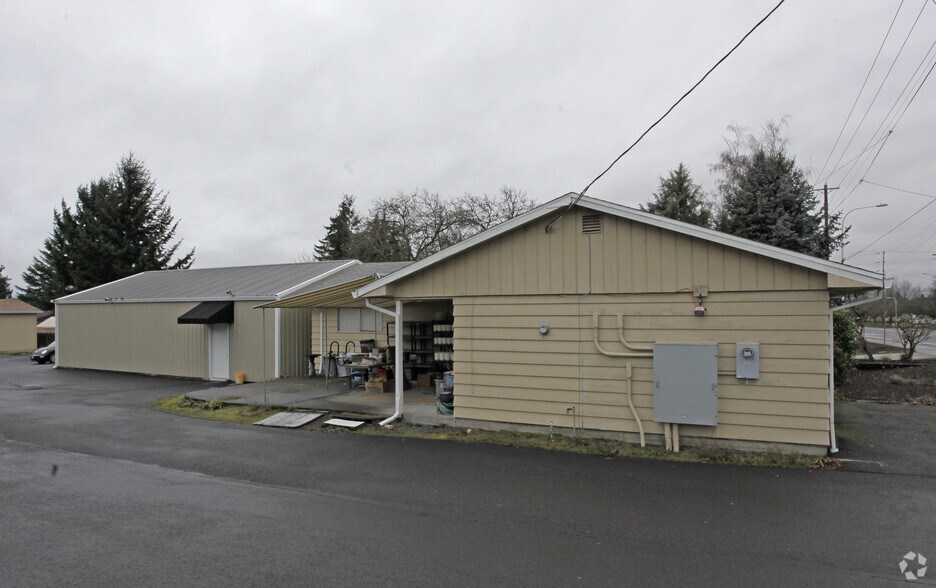 More Photos Of 4015 SW 185th Ave, Beaverton Loft Creative Space For Sale