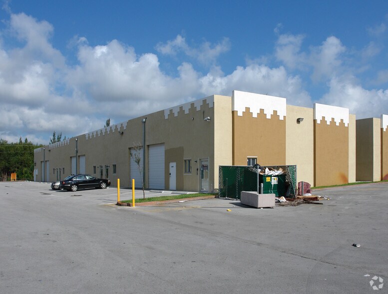More Photos Of 13355-13385 NW 47th Ave, Opa-locka Warehouse For Sale