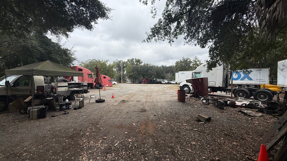 More Photos Of 3175 Walnut St, Jacksonville Land For Sale