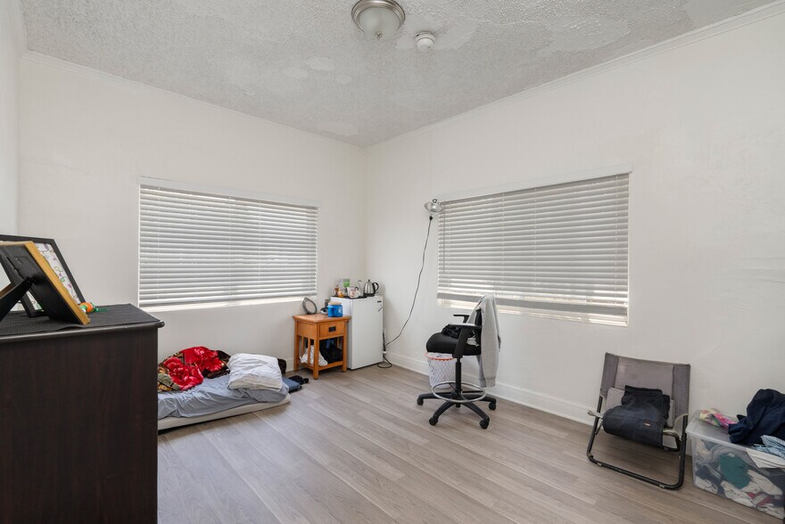 More Photos Of 600 N Soto St, Los Angeles Apartments For Sale