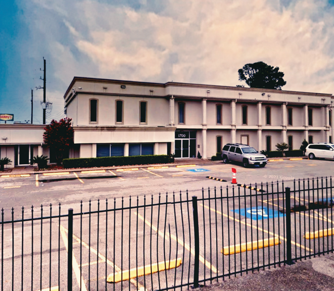 Primary Photo Of 1700 FM 1960 Rd W, Houston Religious Facility For Lease