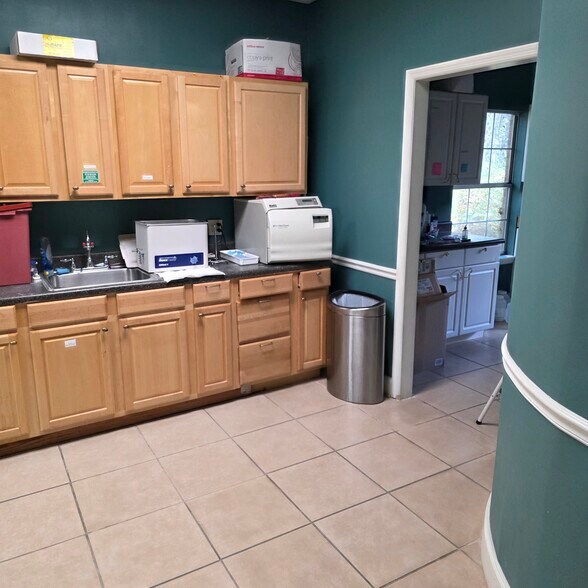 More Photos Of 2858 Remington Green Cir, Tallahassee Office For Sale