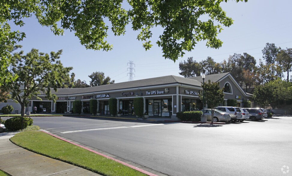 More Photos Of 100-170 Robles Dr, Vallejo Unknown For Lease