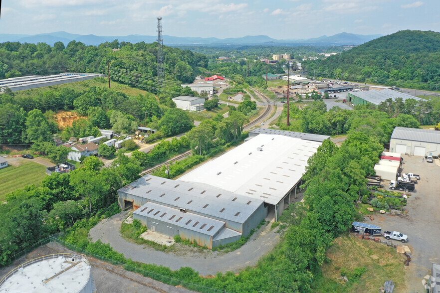 Primary Photo Of 5051 Benois Rd, Roanoke Warehouse For Sale