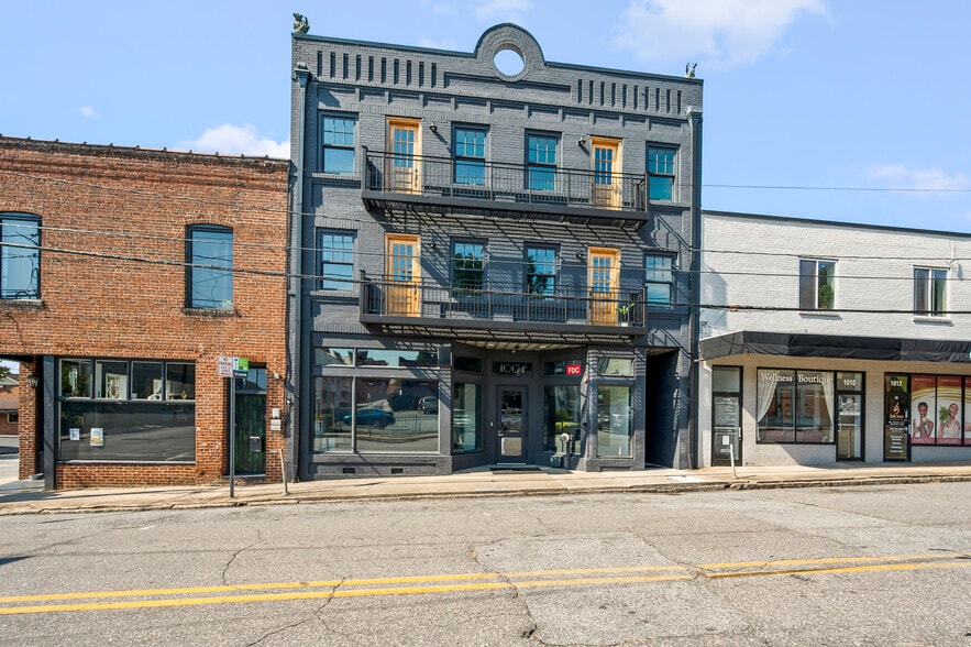 Primary Photo Of 1004 Brookstown Ave, Winston-Salem Storefront Retail Residential For Lease