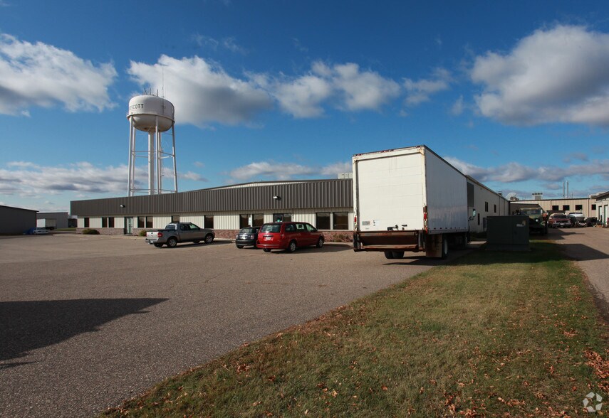 More Photos Of 1001 N Dexter St, Prescott Warehouse For Lease