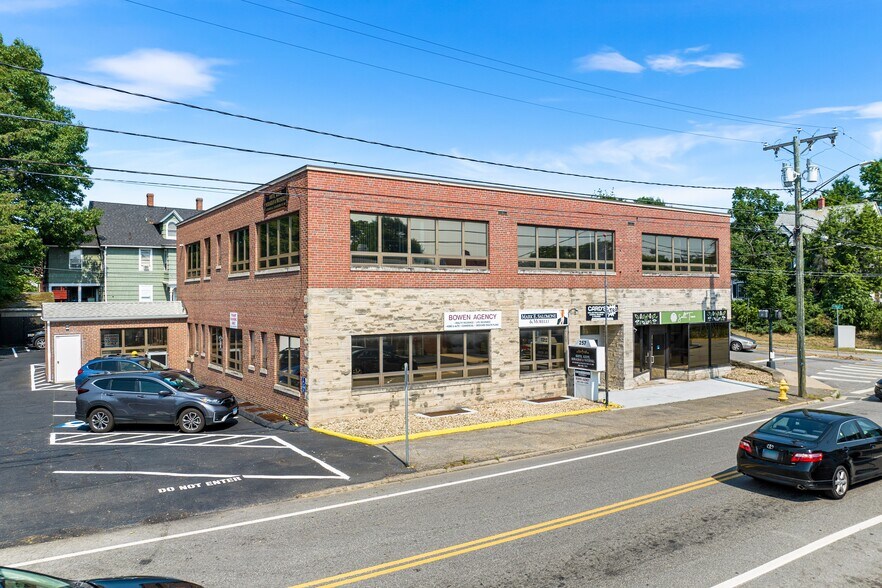 Primary Photo Of 253-257 Main St, Torrington Office For Sale