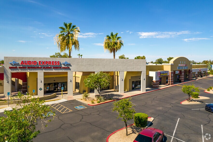 More Photos Of 4915-4965 N 51st Ave, Glendale Unknown For Lease