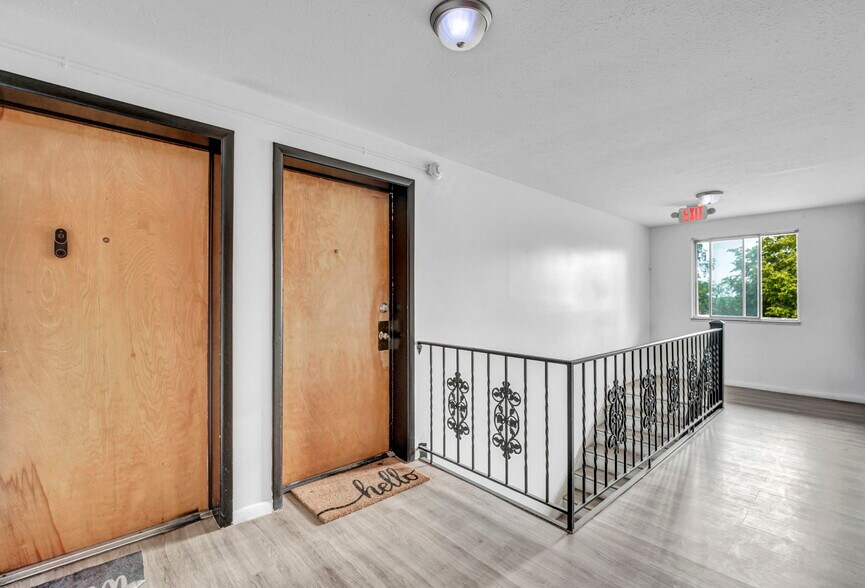 More Photos Of 818-850 S Green Rd, South Euclid Apartments For Sale