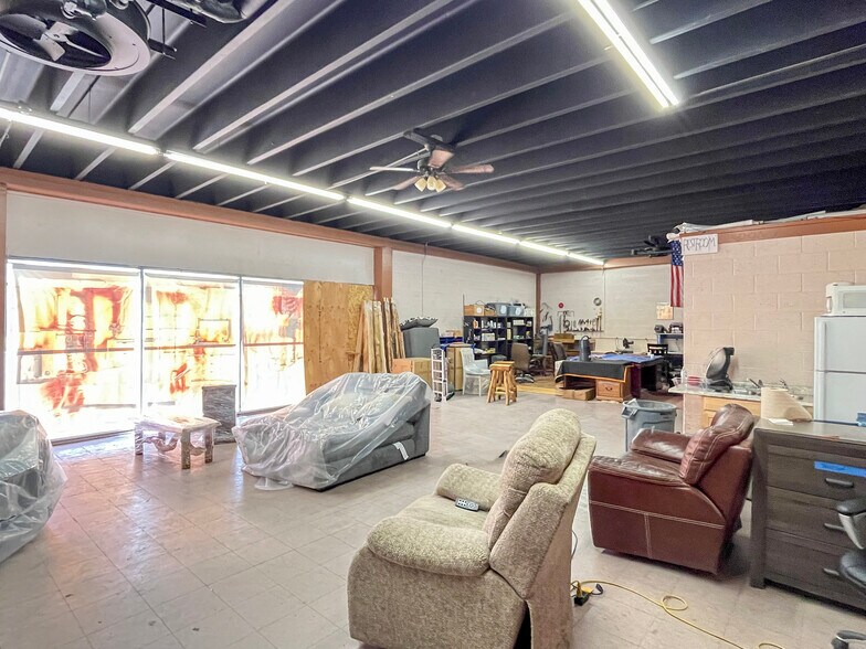 More Photos Of 174 W 200 N, Cedar City General Retail For Sale