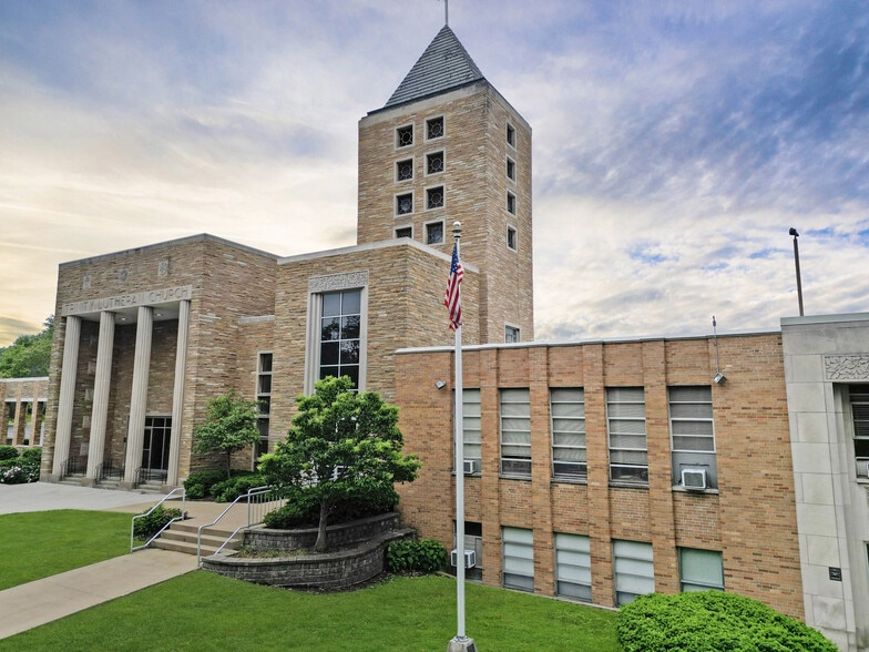 More Photos Of 801 S Madison St, Bloomington Religious Facility For Sale