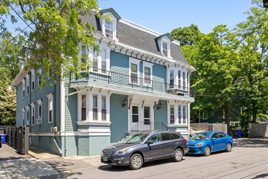 More Photos Of 176 Williams St, Providence Apartments For Sale