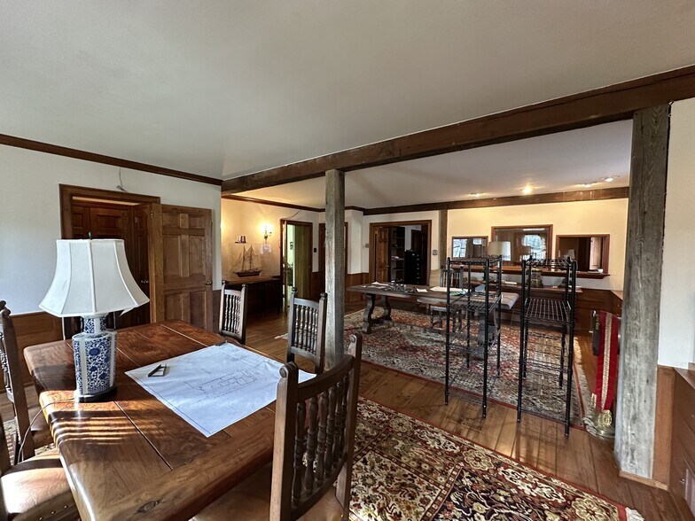 More Photos Of 601 Conestoga Rd, Villanova Office For Lease