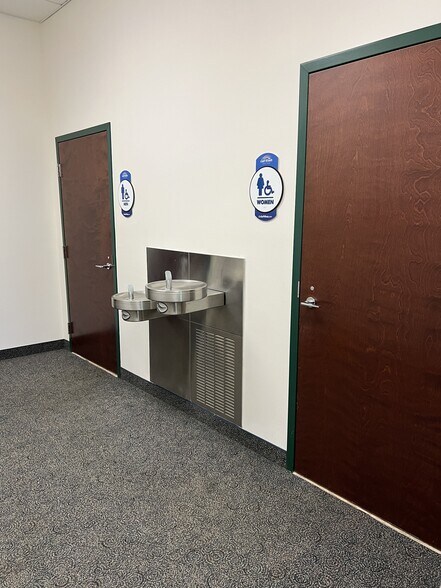 More Photos Of 2906 Kerry Forest Pky, Tallahassee Bank For Sale