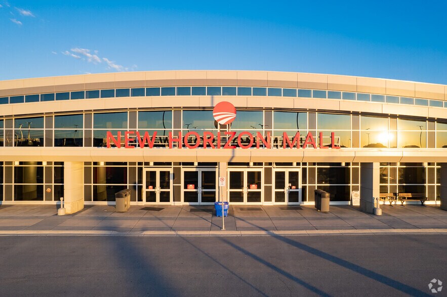 More Photos Of 260300 Writing Creek Cres, Balzac Storefront Retail Office For Sale