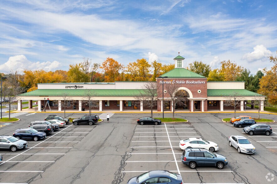 215 Glastonbury Blvd, Glastonbury, CT 06033 For Lease