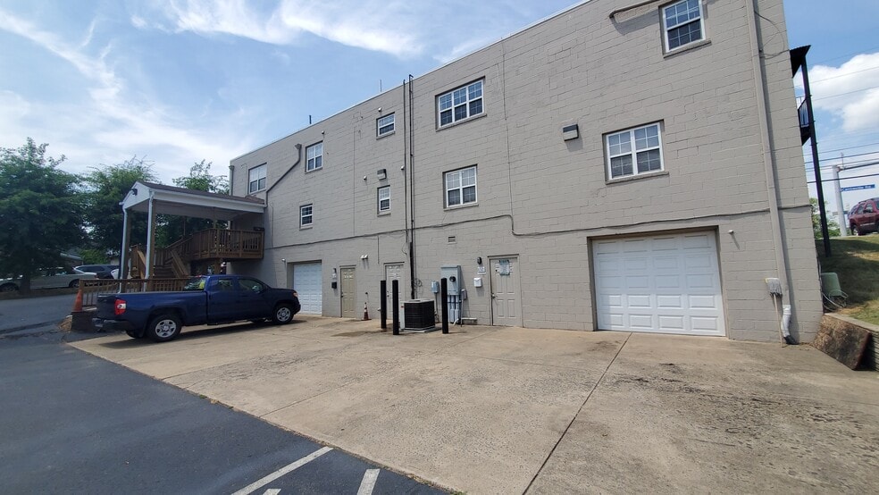 More Photos Of 8317 Centreville Rd, Manassas Office For Lease