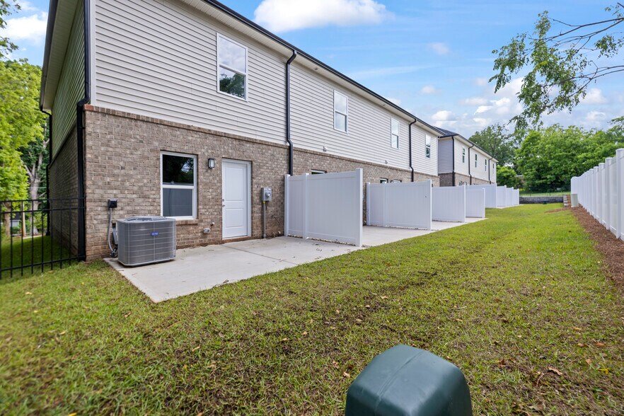 More Photos Of 501 Mill St, Lowell Apartments For Sale