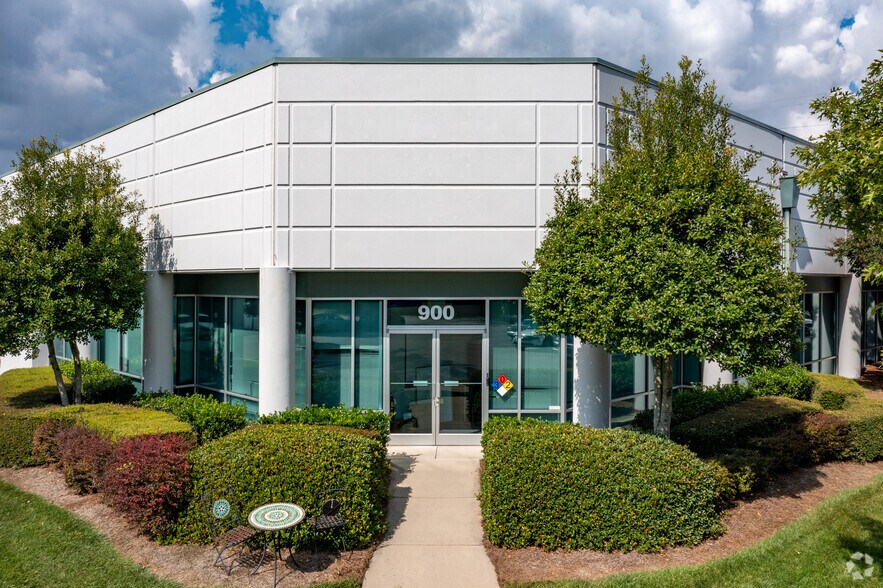 More Photos Of 523 Davis Dr, Morrisville Unknown For Lease