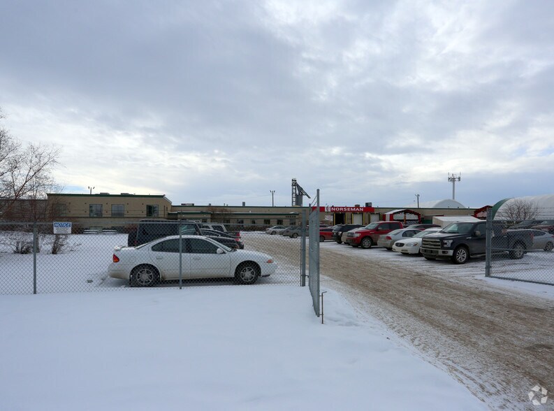 More Photos Of 14545 115 Av NW, Edmonton Manufacturing For Lease