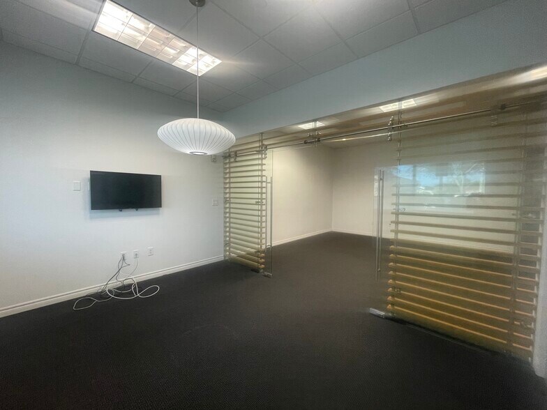 More Photos Of 2799 NW 2nd Ave, Boca Raton Office For Lease