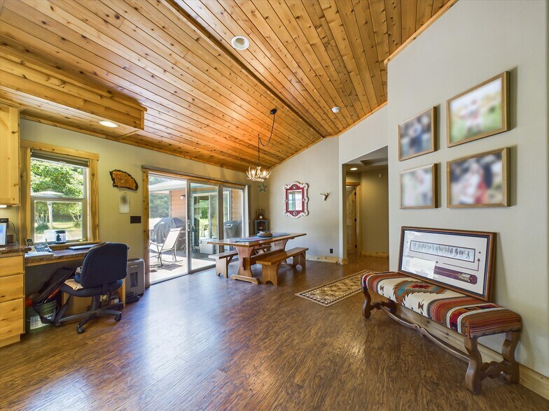 More Photos Of 595 Riverside Park Rd, Carlotta Land For Sale