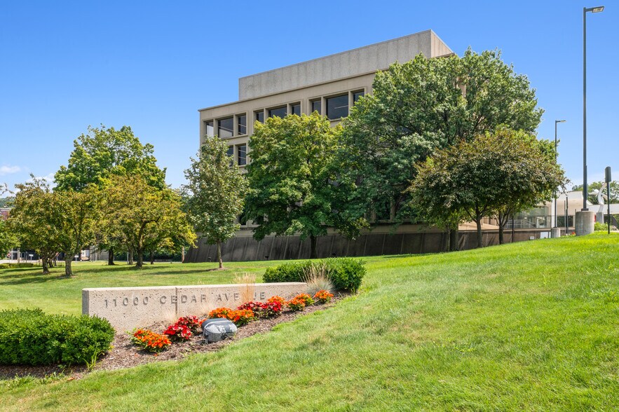 More Photos Of 11000 Cedar Ave, Cleveland Medical For Lease