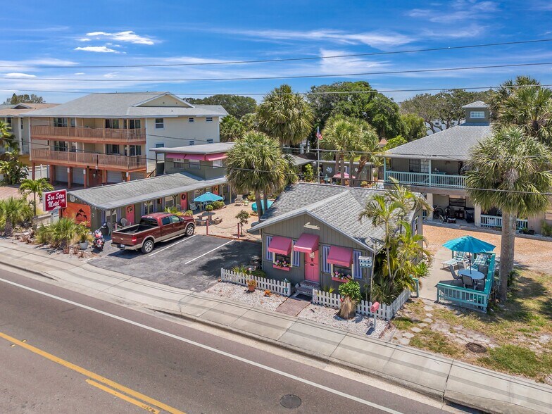 More Photos Of 1803 Gulf Blvd, Indian Rocks Beach Hotel For Sale